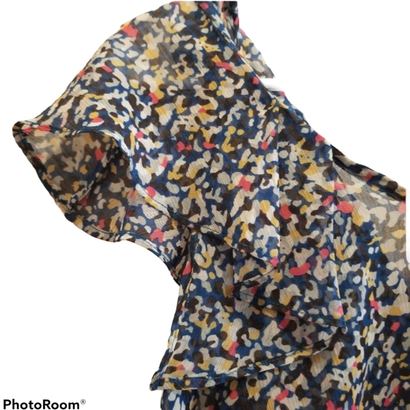 BCBGeneration Abstract Print Sheer Top - Picture 5 of 8